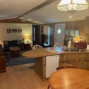 Dorothy And Johns Ocean Md Vacation Sleeps 8 - 3 Bedrooms 2 Full Bath Holiday home